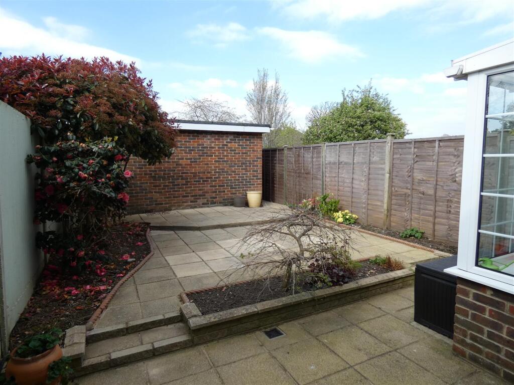 Additional image 14 of Paddock Green, Rustington