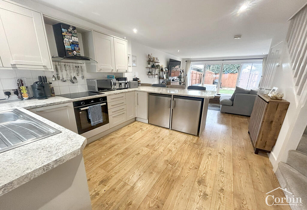 Additional image 2 of Cherry Grove, Ferndown, Dorset