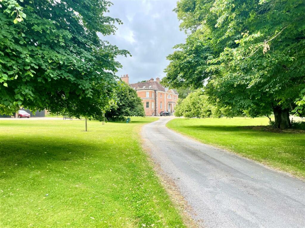 Additional image 17 of Henbury House Gardens, Sturminster Marshall, Wimborne