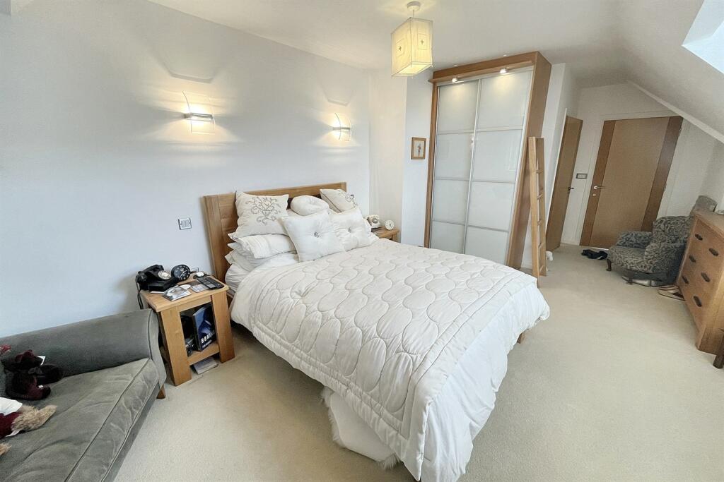 Additional image 13 of Portman Estate