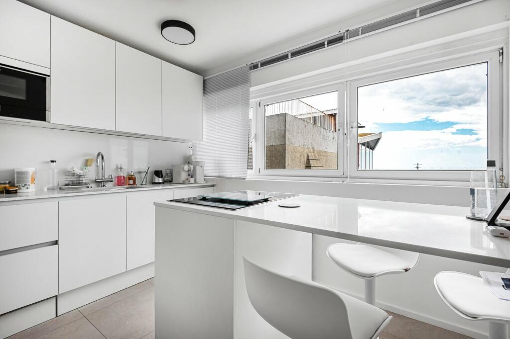 Additional image 2 of 10A Metropole Court, Kings Road, Brighton, BN1