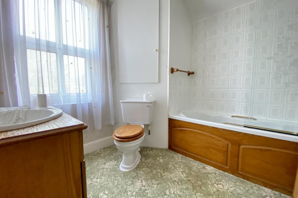 Additional image 11 of Riverside, Ringwood, BH24 1EJ