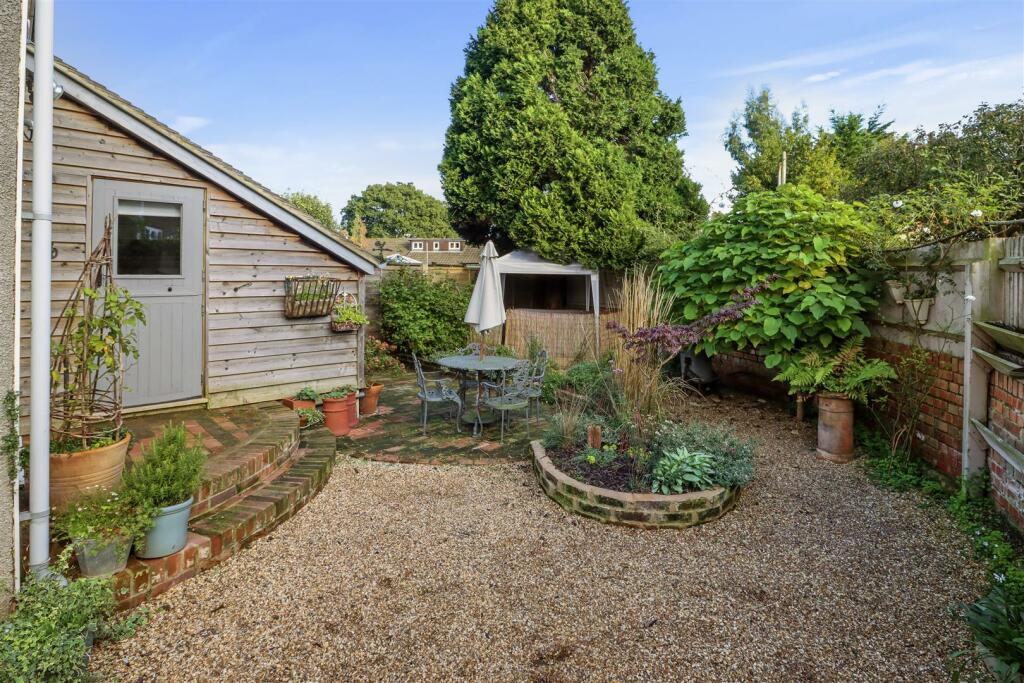 Additional image 28 of Windsor Road, Hailsham