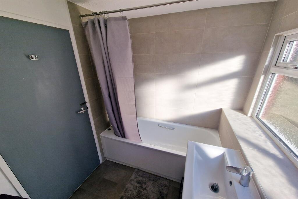 Additional image 5 of Broadstone