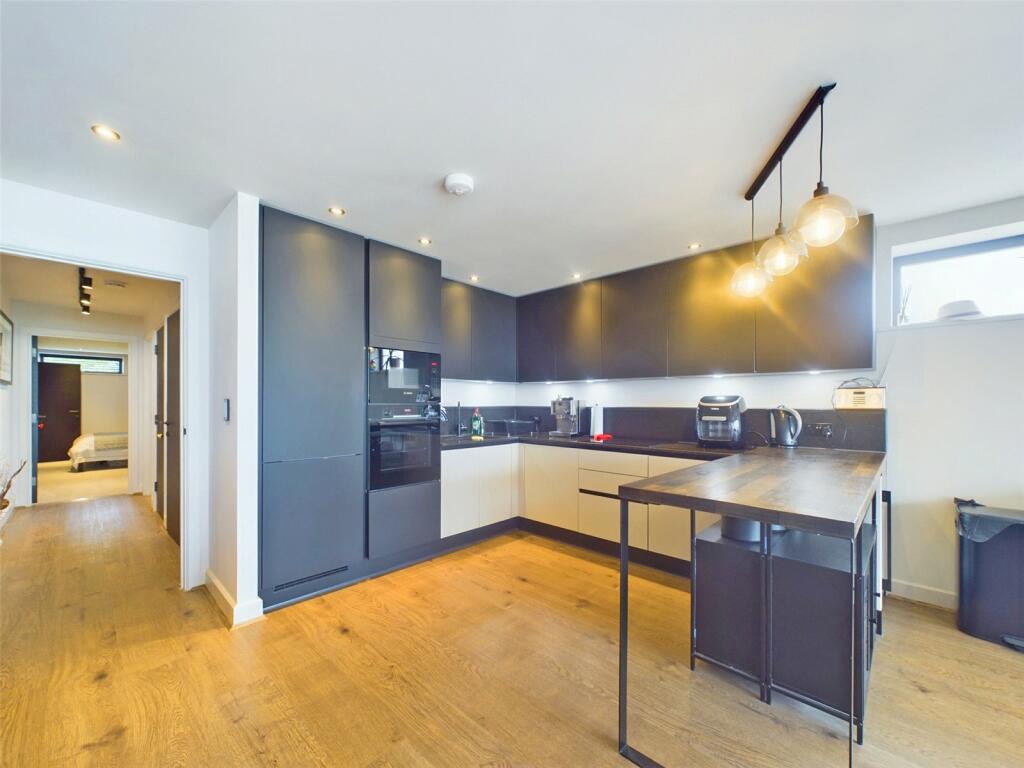 Additional image 8 of Boscombe Overcliff Drive, Bournemouth, Dorset, BH5