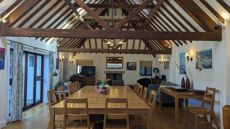 Additional image 58 of Woodyhyde Courtyard with Tennis Court and indoor Swimming Pool