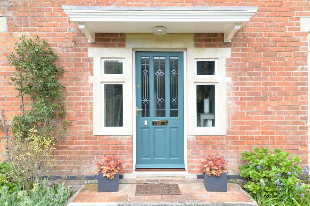 Additional image 21 of Southern Lane, Barton On Sea, Hampshire, BH25