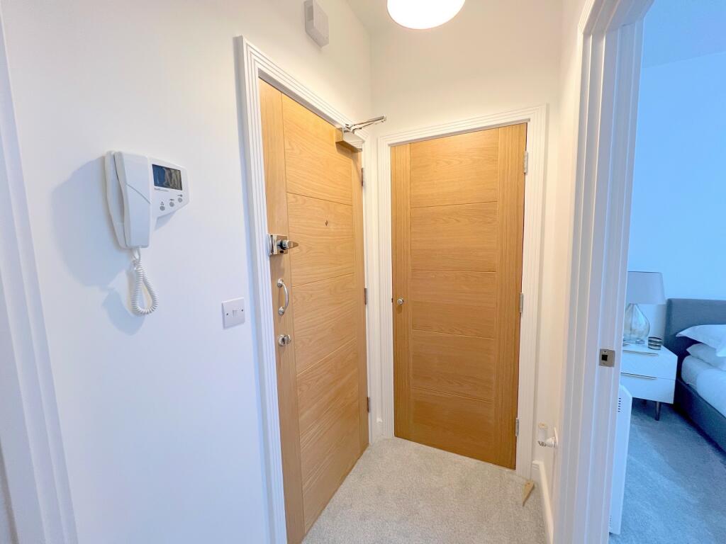 Additional image 7 of The George, Milton Green, Christchurch Road, New Milton, Hampshire. BH25 6QG