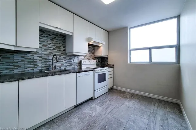 Additional image 14 of 700 Dynes Rd Unit 1113