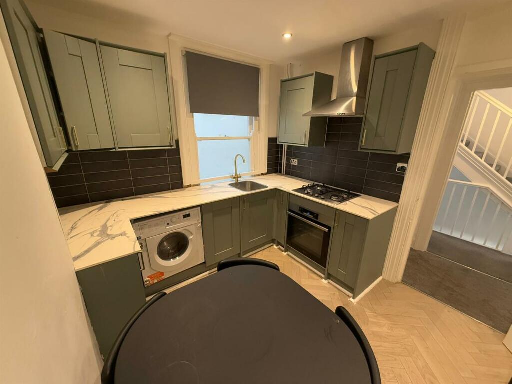 Additional image 4 of Clarence Square, Brighton