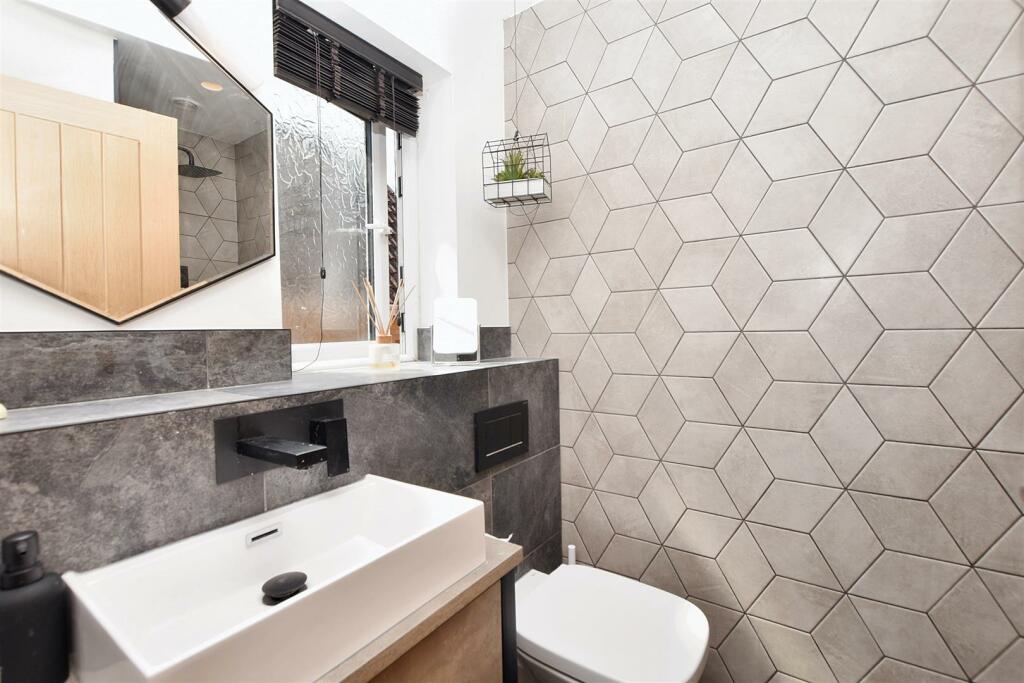 Additional image 10 of Eden Close, Stone Cross, Pevensey