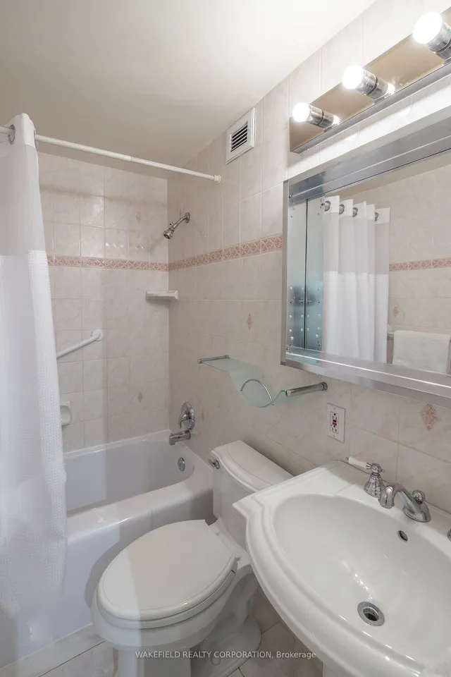 Additional image 13 of 21 Dale Ave Unit 715