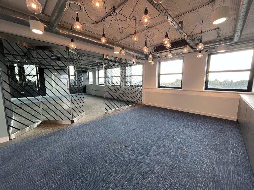 Additional image 4 of County Gates House, Poole Road, Poole, BH12 1AZ