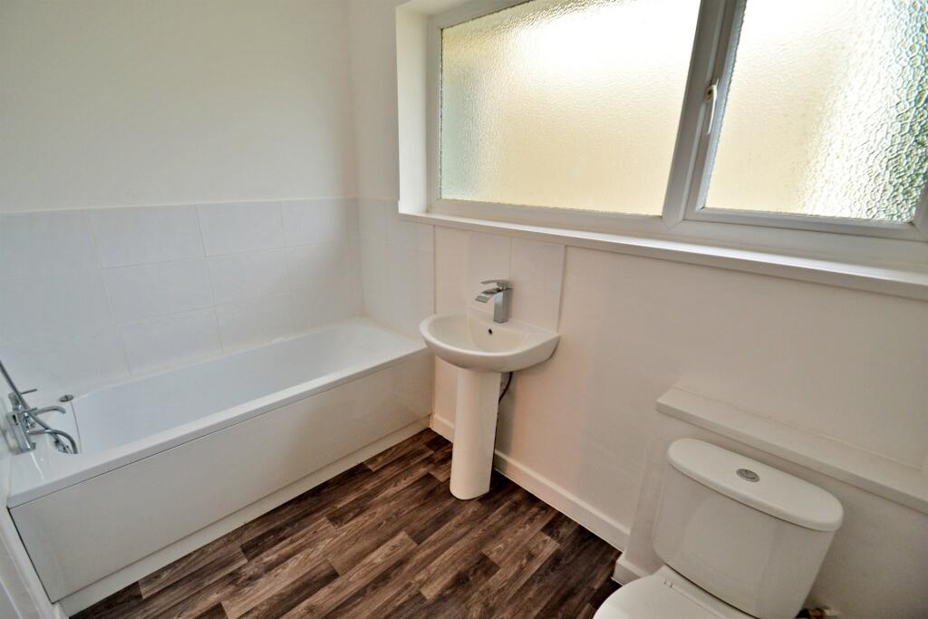 Additional image 14 of Broadstone