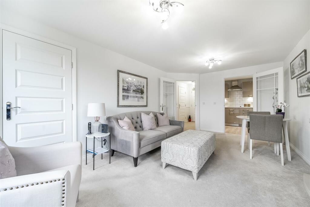 Additional image 5 of Hale Lodge, Littlehampton