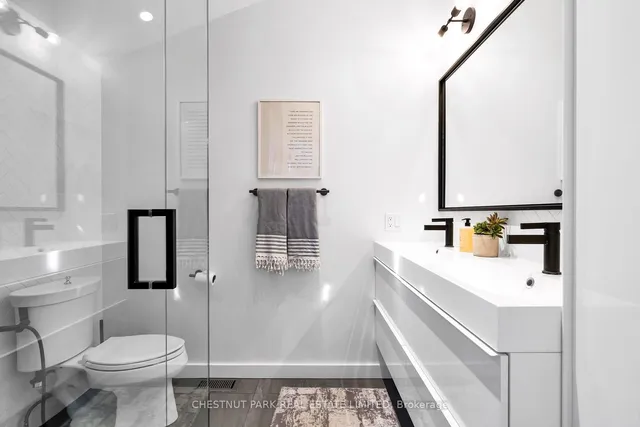 Additional image 17 of 70 Shaftesbury Ave Unit 3