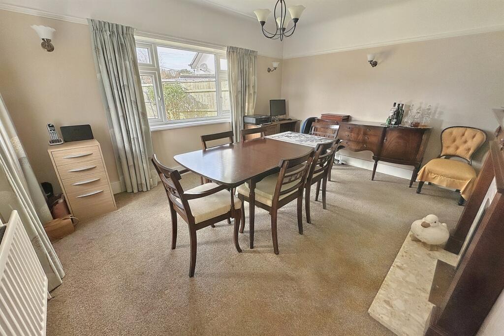 Additional image 4 of Ferndown