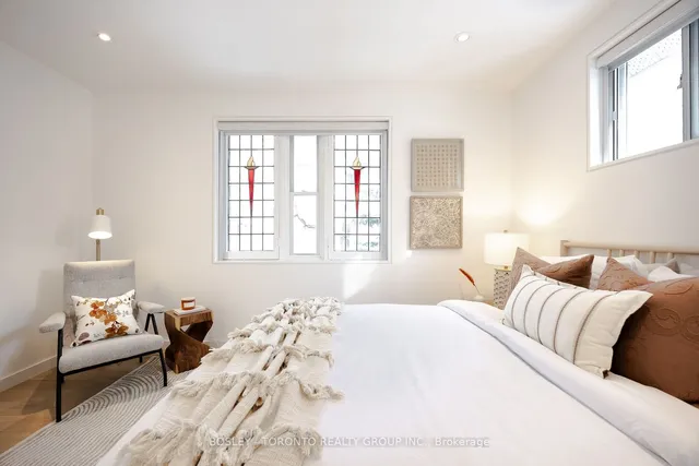 Additional image 18 of 328 Chisholm Ave