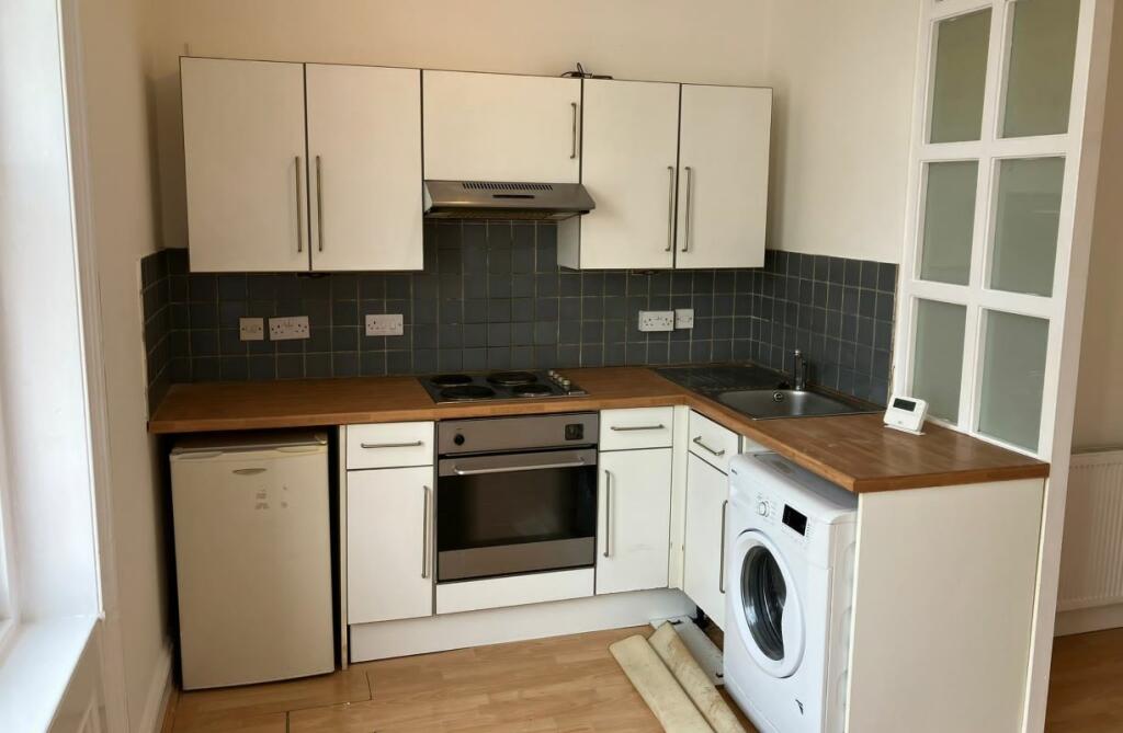 Additional image 3 of 190 Church Road, Hove, East Sussex, BN3 2DJ