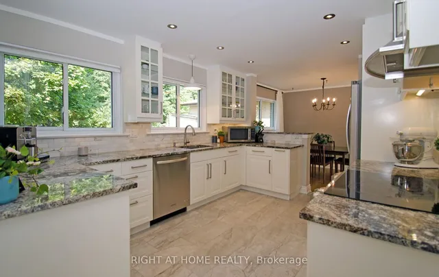 Additional image 11 of 164 McMurchy Ave