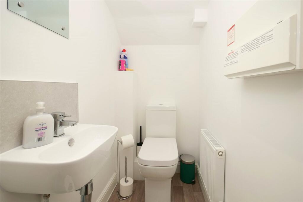 Additional image 4 of Hutton Hall Drive, Bradford, West Yorkshire, BD2