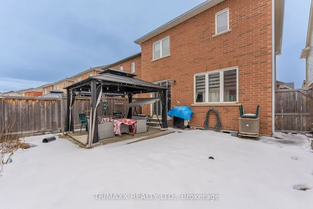 Additional image 40 of 68 Robert Parkinson Dr