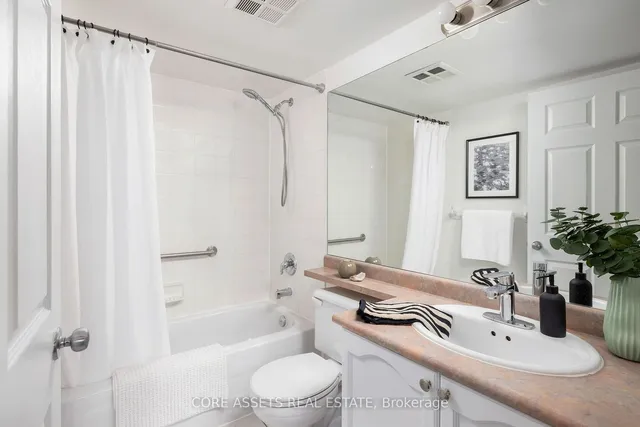 Additional image 21 of 70 Mill St Unit 810