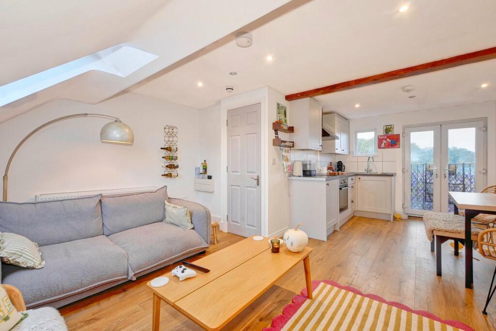 Additional image 11 of Battle Road, Hailsham, BN27