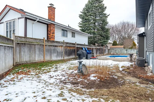 Additional image 36 of 3237 Woodward Ave