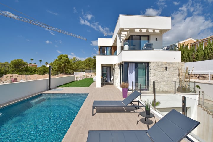 Additional image 2 of Sierra Cortina