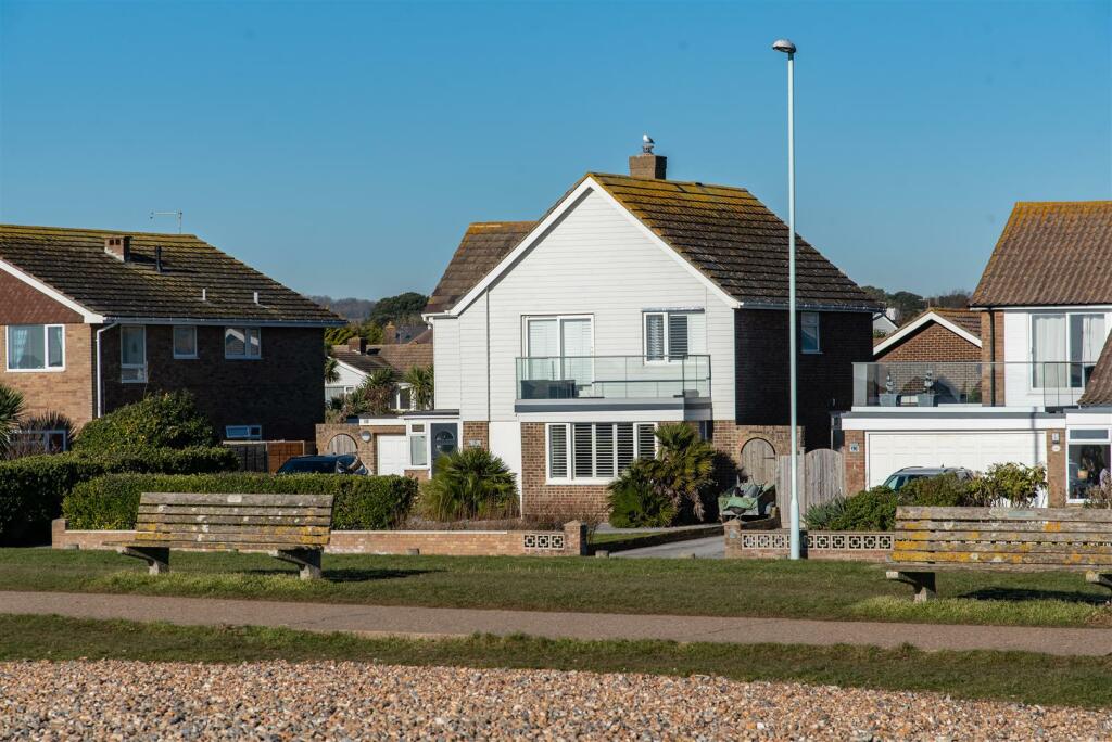 Additional image 56 of Marine Crescent, Goring-By-Sea, Worthing