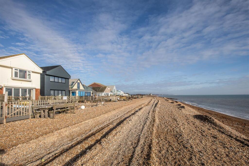 Additional image 4 of Coast Road, Pevensey Bay, BN24 6PB