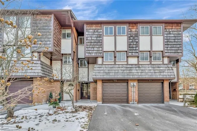 22 Thistle Lane