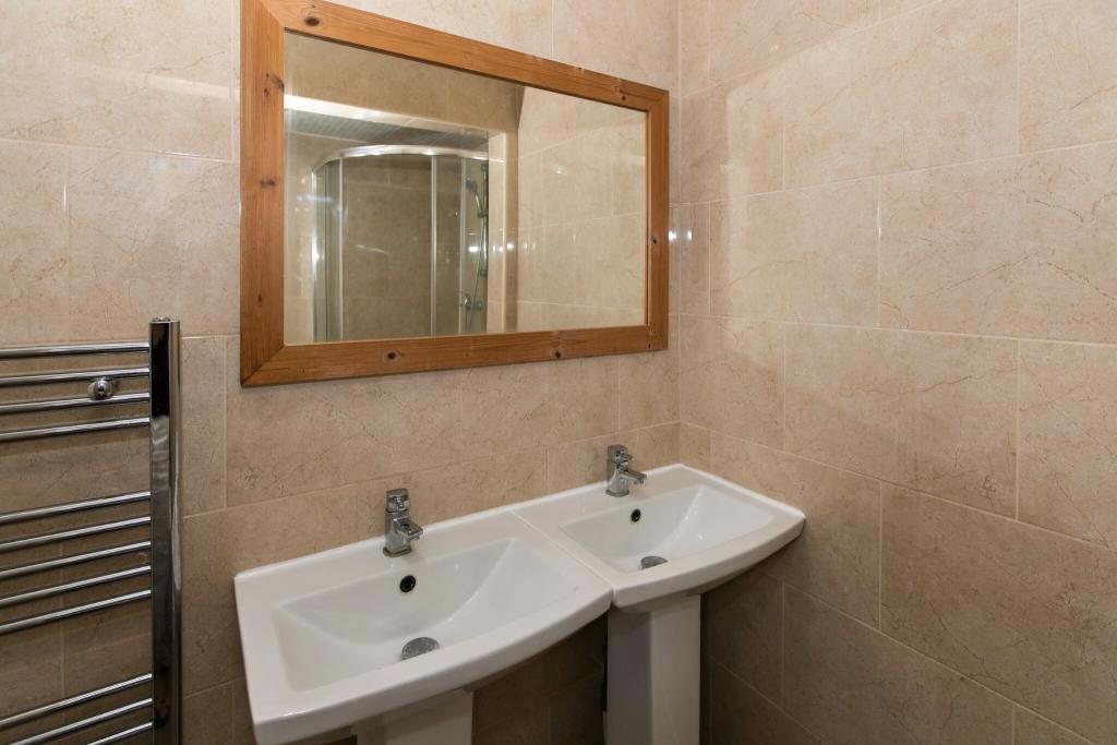 Additional image 9 of 5 Bed Student flat on Kings Road