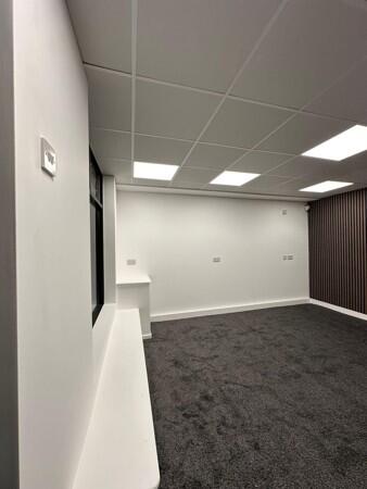 Additional image 10 of 348 Bury Road, Bolton, Lancashire, BL2