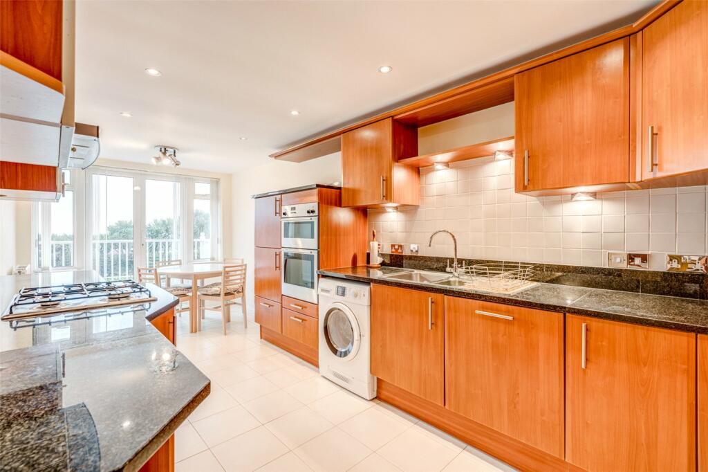 Additional image 14 of Glynde House, 4 West Parade, Worthing, West Sussex, BN11