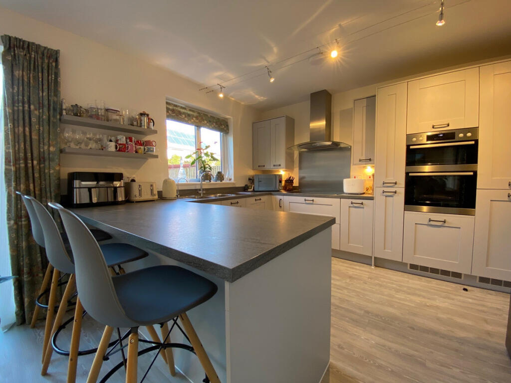 Additional image 4 of Saturn Drive, Arundel, BN18