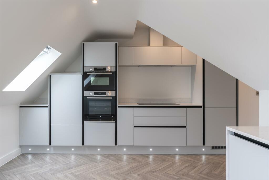 Additional image 7 of Golf Links Road, Ferndown