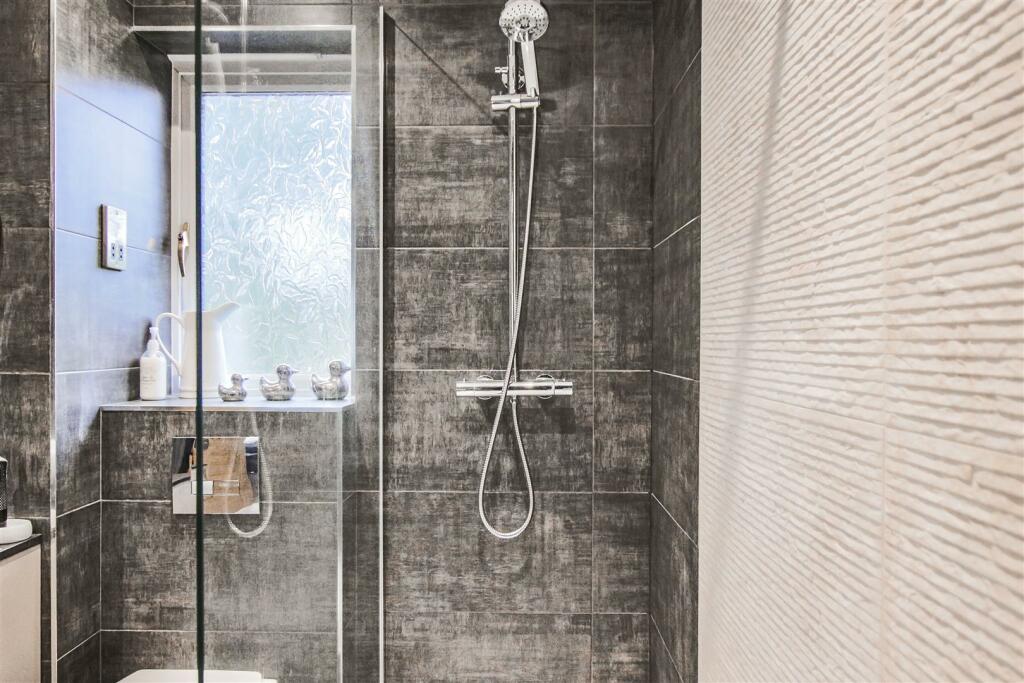 Additional image 25 of Camberley Close, Tottington