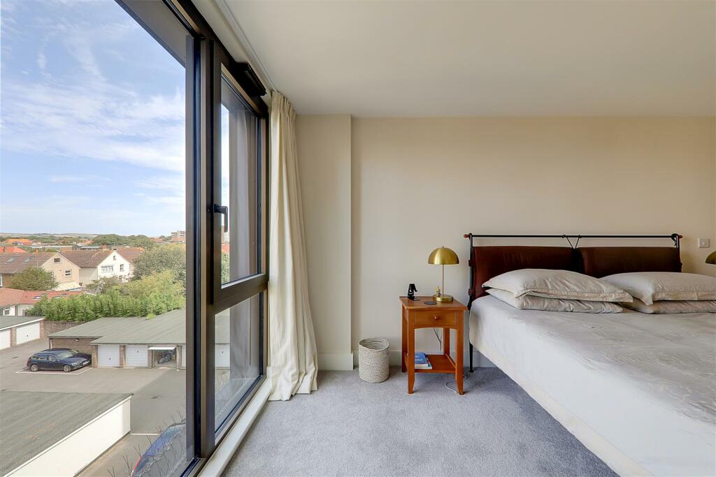 Additional image 21 of Calista, West Parade, Worthing