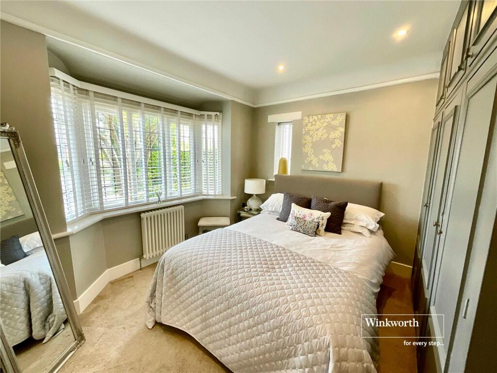 Additional image 11 of Woodland Way, Highcliffe, Dorset, BH23