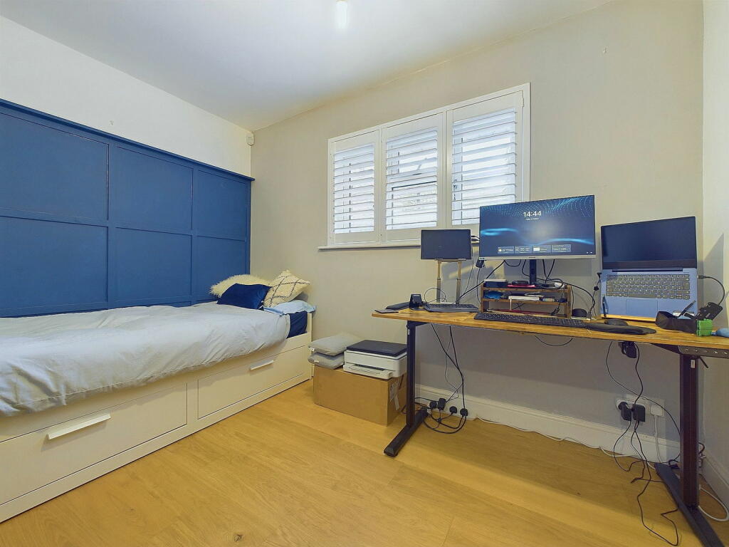 Additional image 13 of Edward Close, Hove, BN3 6WJ