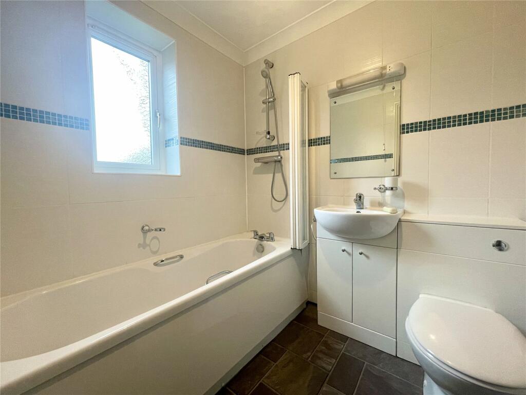 Additional image 14 of Gladstone Close, Stanpit, Christchurch, Dorset, BH23