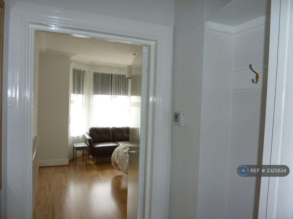 Additional image 6 of West Road, Bournemouth, BH5