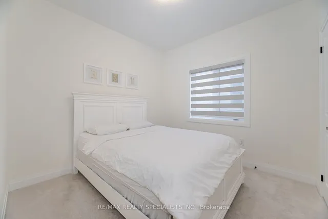 Additional image 30 of 18 Eastman Dr