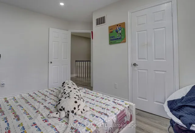 Additional image 22 of 21 Sunnyvale Gate