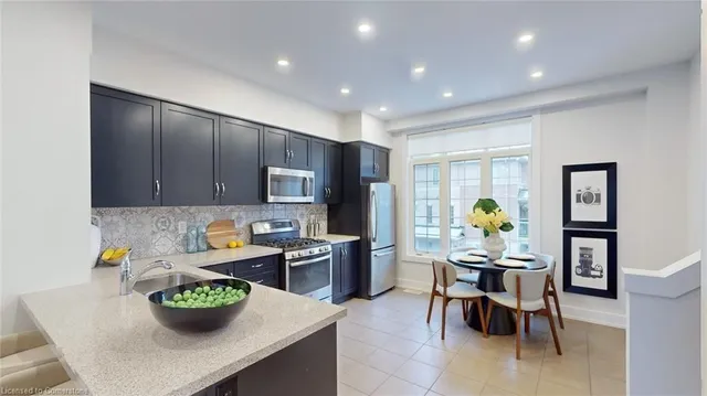 Additional image 11 of 257 Parkside Dr Unit 15