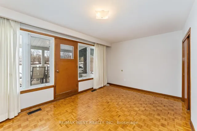 Additional image 23 of 56 Summitcrest Dr