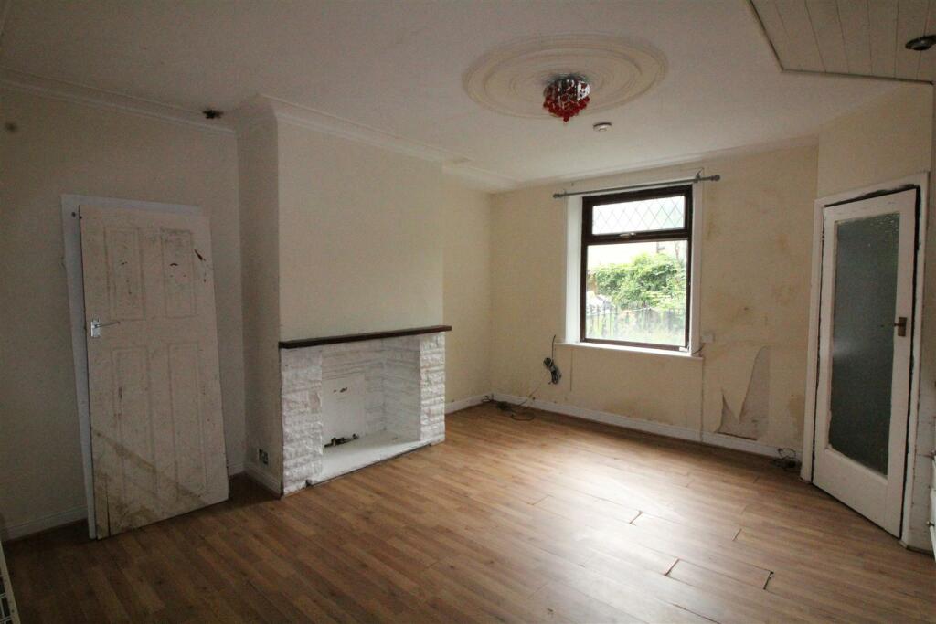 Additional image 5 of Albert Terrace, Wyke