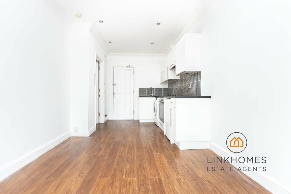 Additional image 13 of Pine Tree Glen, Bournemouth, BH4